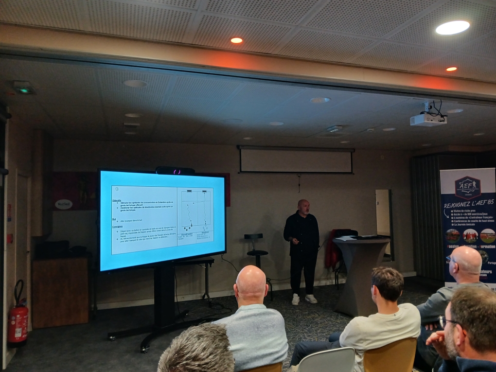 You are currently viewing Conférence Denis Calesse sur l&rsquo;optimisation mentale.